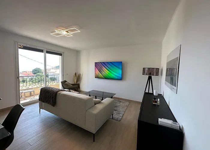 Alivu - Moderne Avec Terrasse Cargese